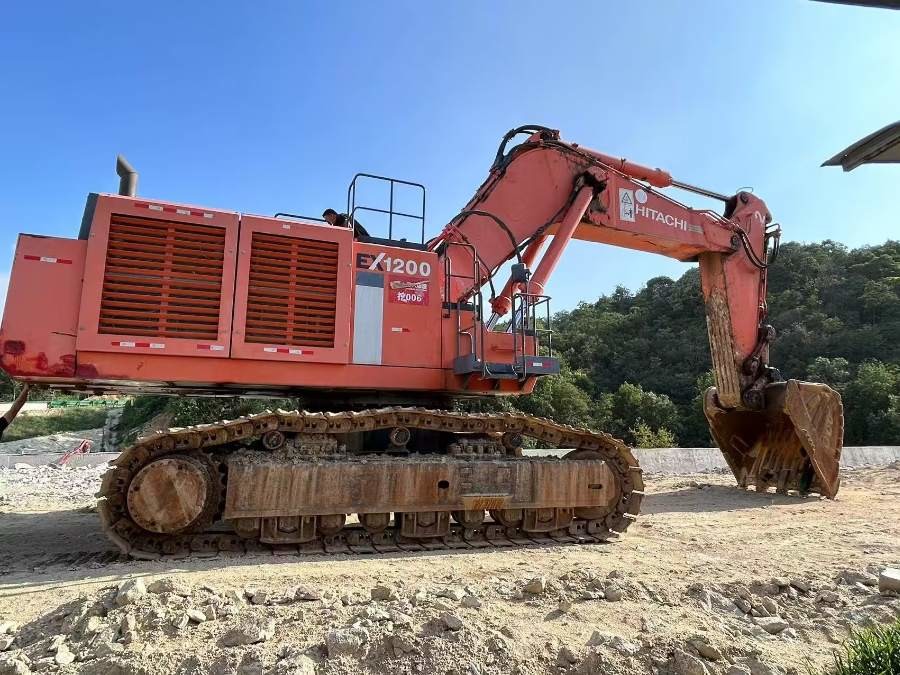 Japan Gebrauchtes Hitachi Bagger 120 Tonnen zum Verkauf Second Hand EX1200 Jindongyu Maschinen