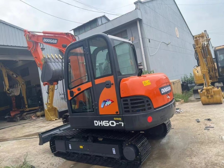 Korea Gebraucht Doosan Bagger zum Verkauf Gebraucht DH60-7 Jindongyu Maschinen