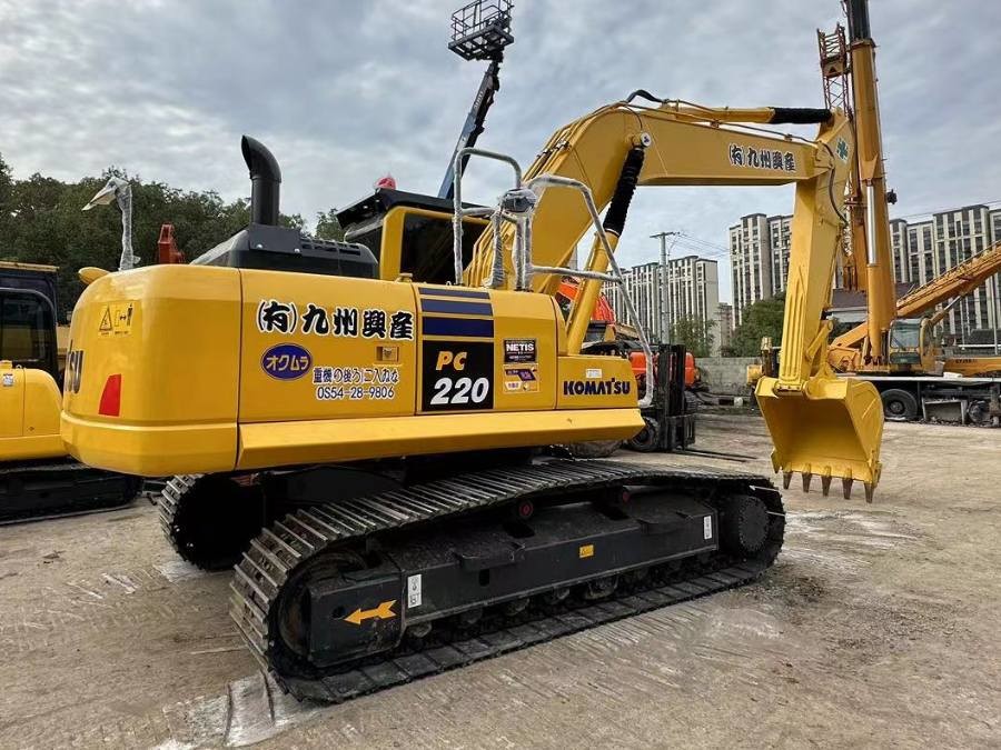 Japan Gebrauchtes Komatsu Bagger zum Verkauf Second Hand PC220-8 Jindongyu Maschinen