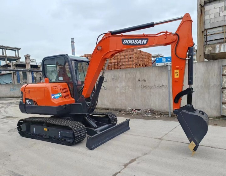 Korea Gebraucht Doosan Bagger zum Verkauf Gebraucht DX55 Jindongyu Maschinen