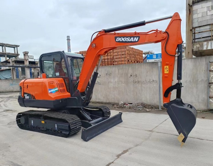 Korea Gebraucht Doosan Bagger zum Verkauf Gebraucht DX55 Jindongyu Maschinen