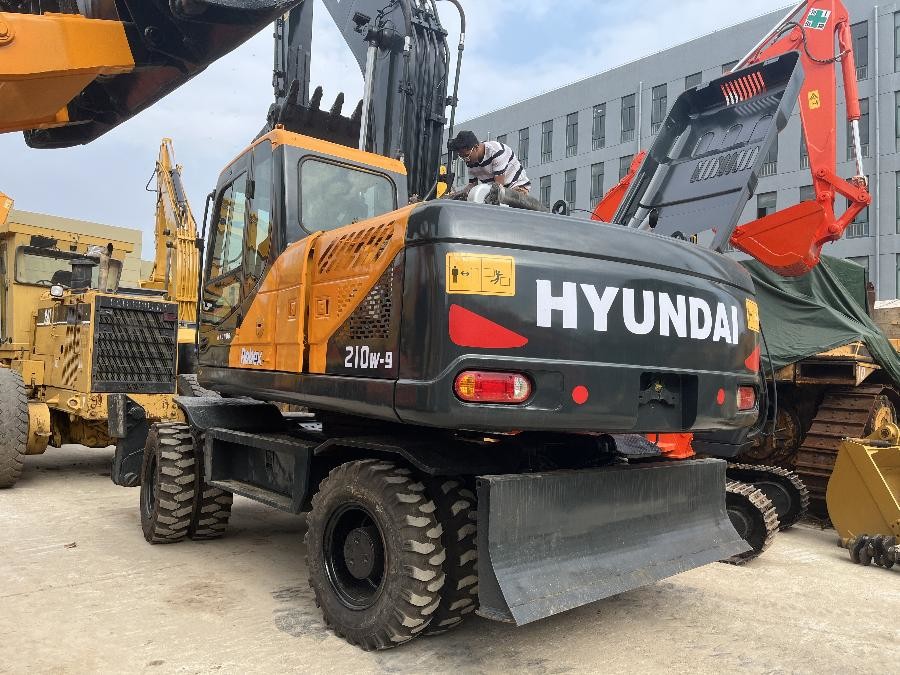 Korea Gebraucht Hyundai Bagger zum Verkauf Gebraucht R210w-9 21 Tonnen Jindongyu Maschinen